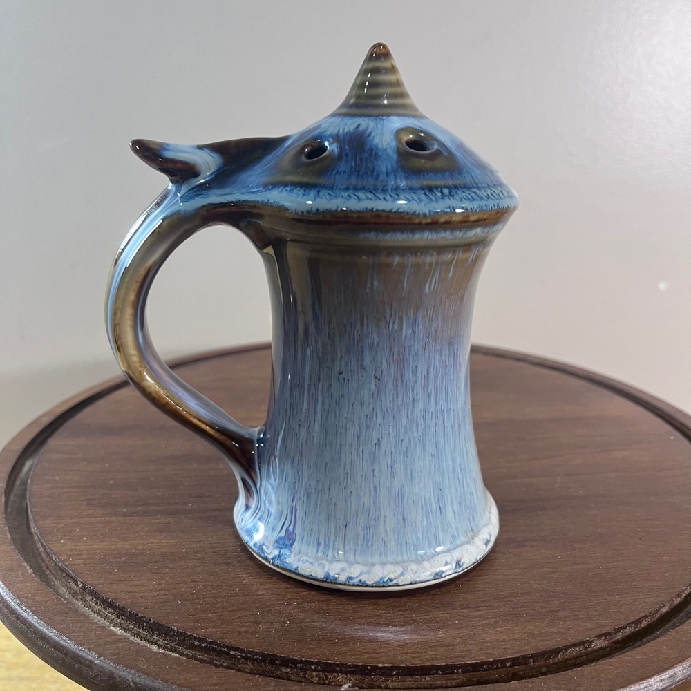 Vtg Bill Campbell Pottery Blue Brown Drip Glaze Handled Shaker 5.5"